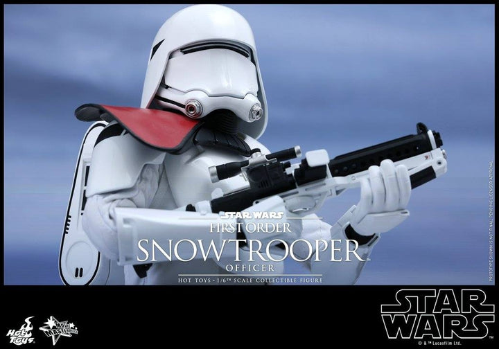 Hot Toys MMS322 – Star Wars: The Force Awakens - First Order Snowtrooper Officer