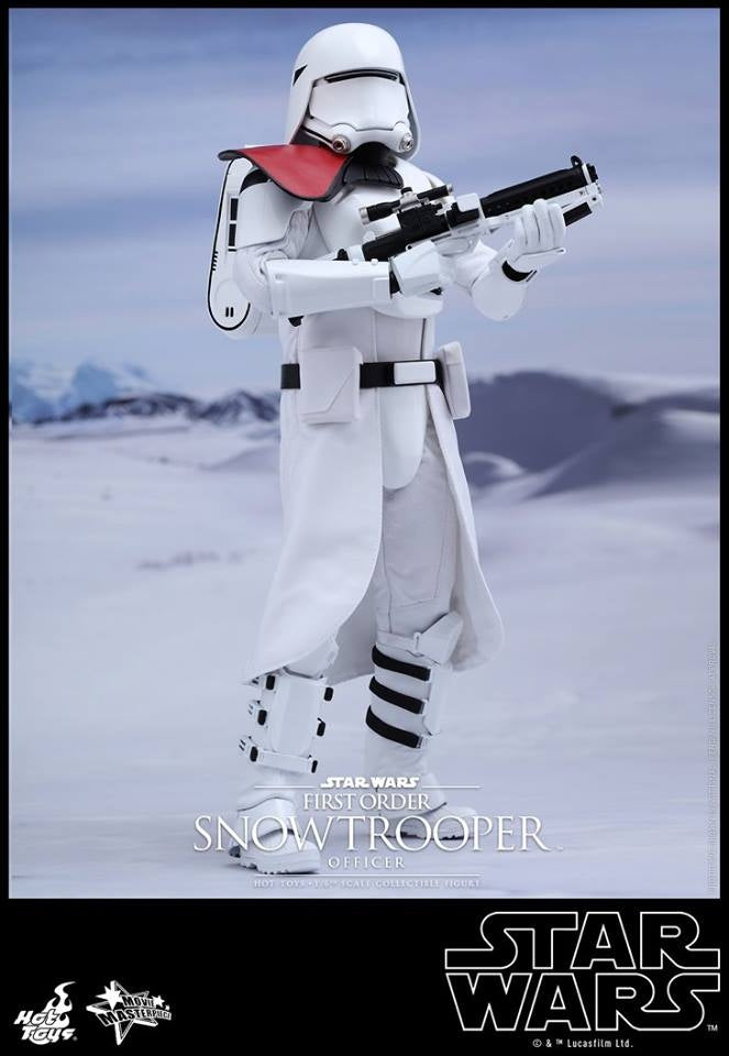 Hot Toys MMS322 – Star Wars: The Force Awakens - First Order Snowtrooper Officer