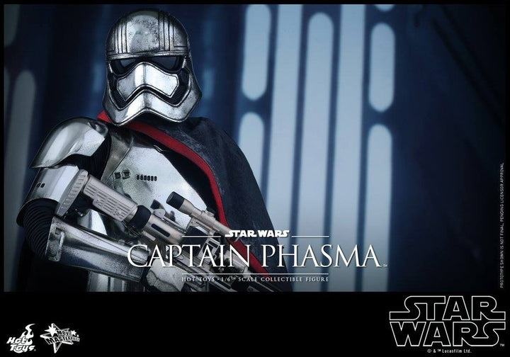 Hot Toys – MMS328 – Star Wars: The Force Awakens: 1/6th scale Captain Phasma