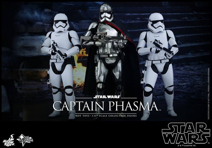 Hot Toys – MMS328 – Star Wars: The Force Awakens: 1/6th scale Captain Phasma