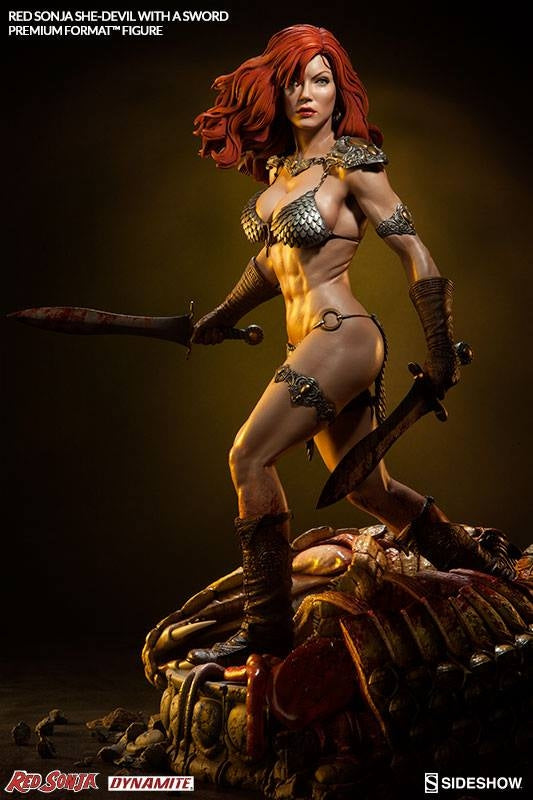  Sideshow Collectibles- Premium Format™ - Red Sonja She-Devil with a Sword 