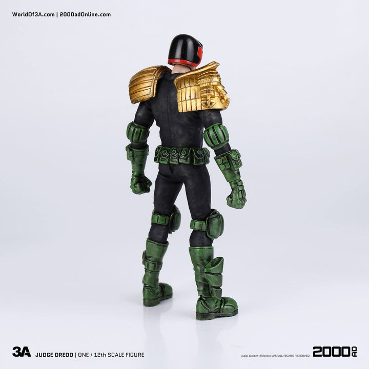 3A - 2000AD - JUDGE DREDD