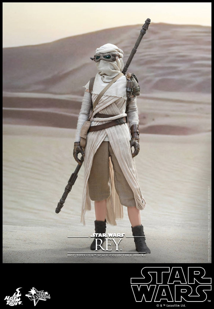 Hot Toys - MMS336 – Star Wars: The Force Awakens – Rey Collectible Figure