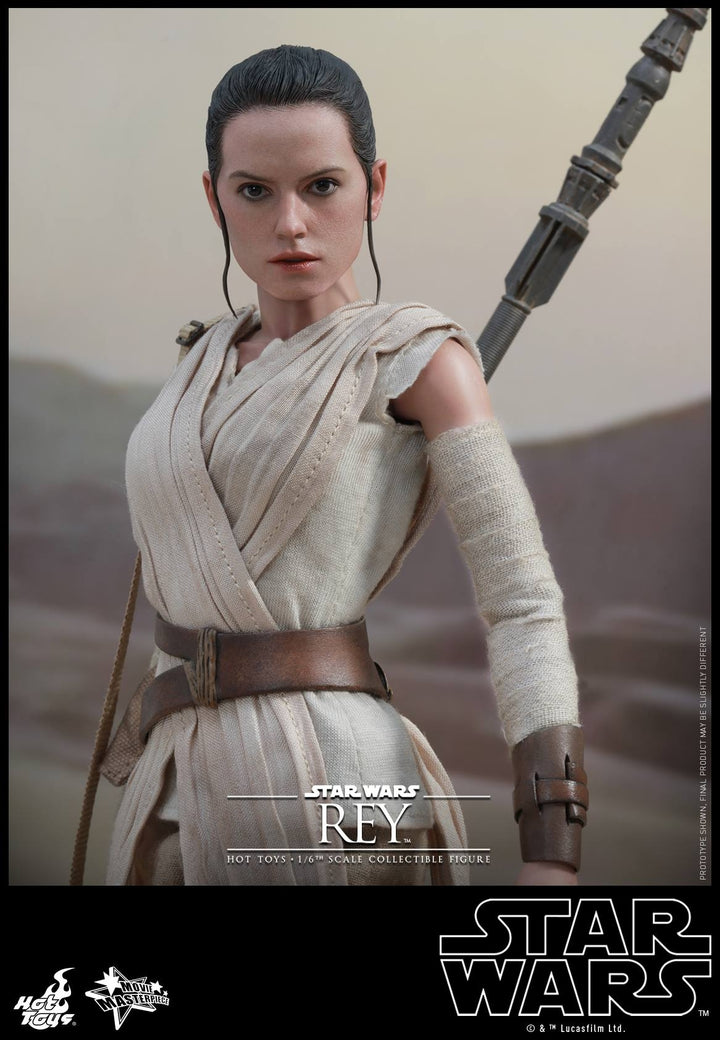 Hot Toys - MMS336 – Star Wars: The Force Awakens – Rey Collectible Figure