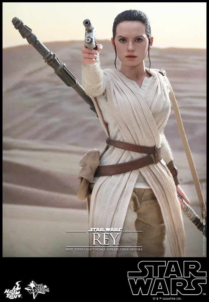 Hot Toys - MMS336 – Star Wars: The Force Awakens – Rey Collectible Figure