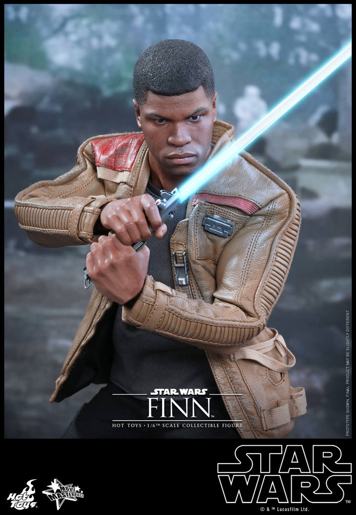 Hot Toys - MMS345 - Star Wars: The Force Awakens - Finn Collectible