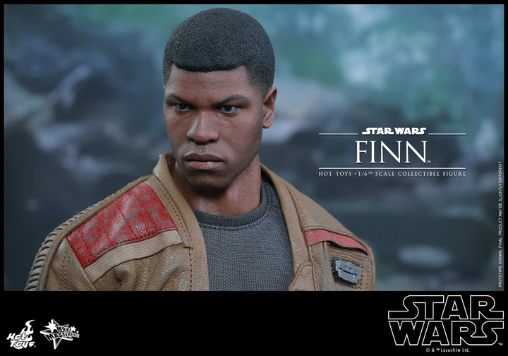 Hot Toys - MMS345 - Star Wars: The Force Awakens - Finn Collectible