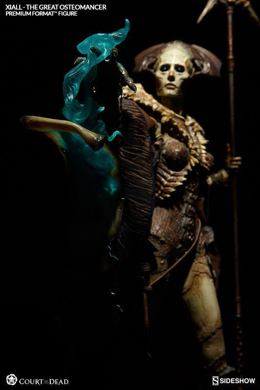 Sideshow Collectibles - Court of the Dead : Xiall the Great Osteomancer Premium Format Figure