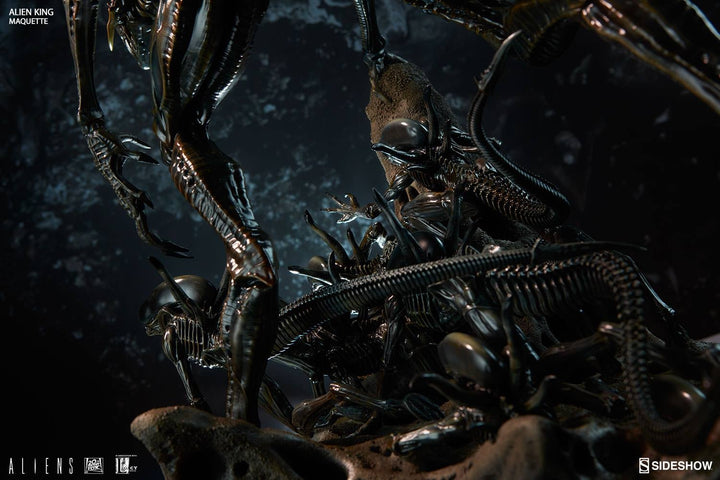  Sideshow Collectibles - Alien King Maquette