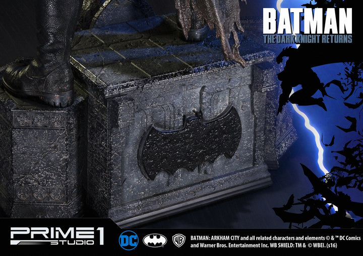 Prime 1 Studio - MMDC-17 Dark Knight Returns - Batman