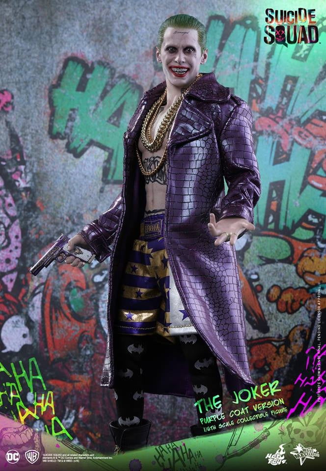 Hot Toys – MMS382 – Suicide Squad –  The Joker (Purple Coat Version)