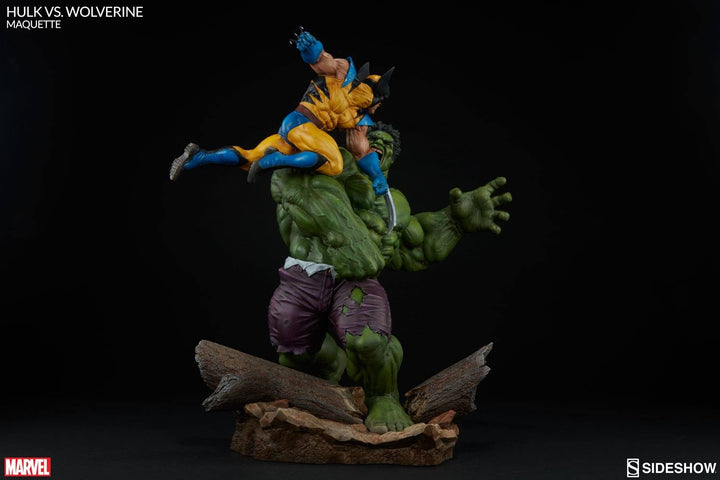 Sideshow Collectibles - Hulk Vs Wolverine Maquette