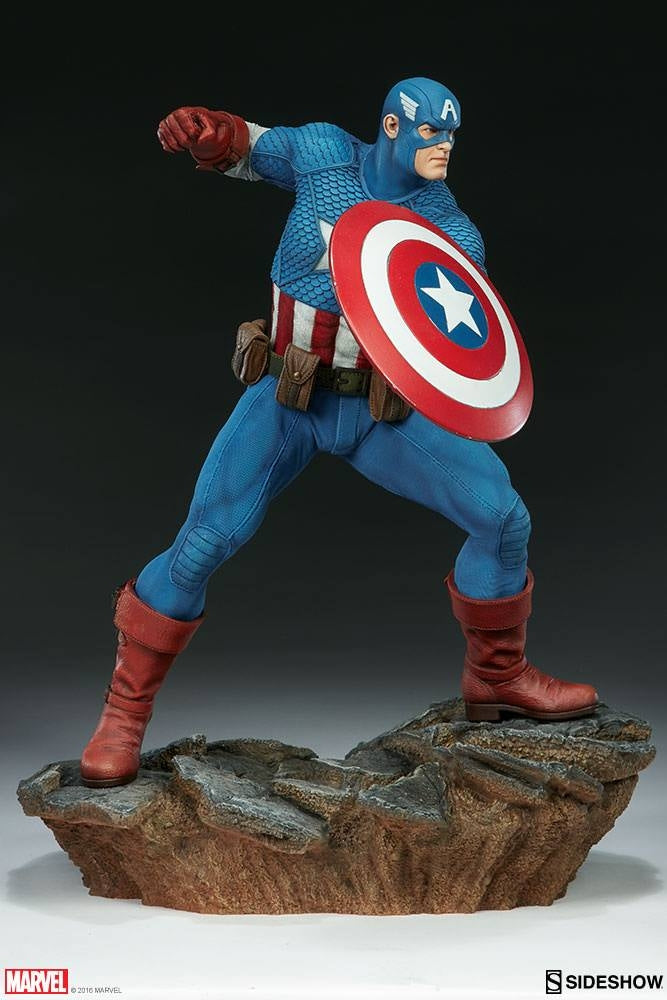 Sideshow Collectibles - Avengers Assemble Captain America Statue