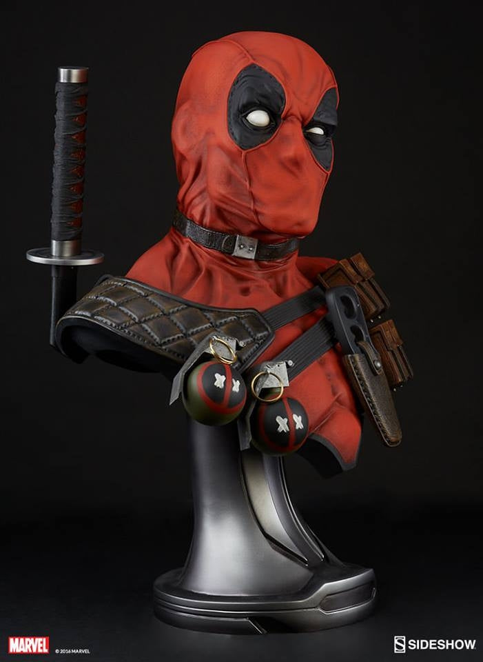 Sideshow Collectibles - Deadpool Life Size Bust