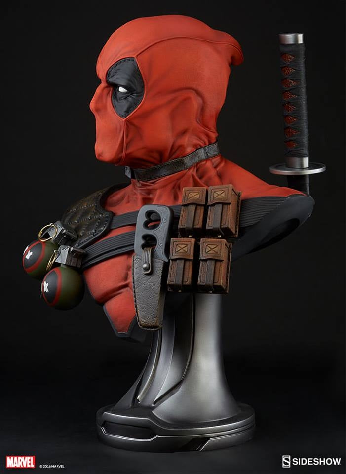 Sideshow Collectibles - Deadpool Life Size Bust