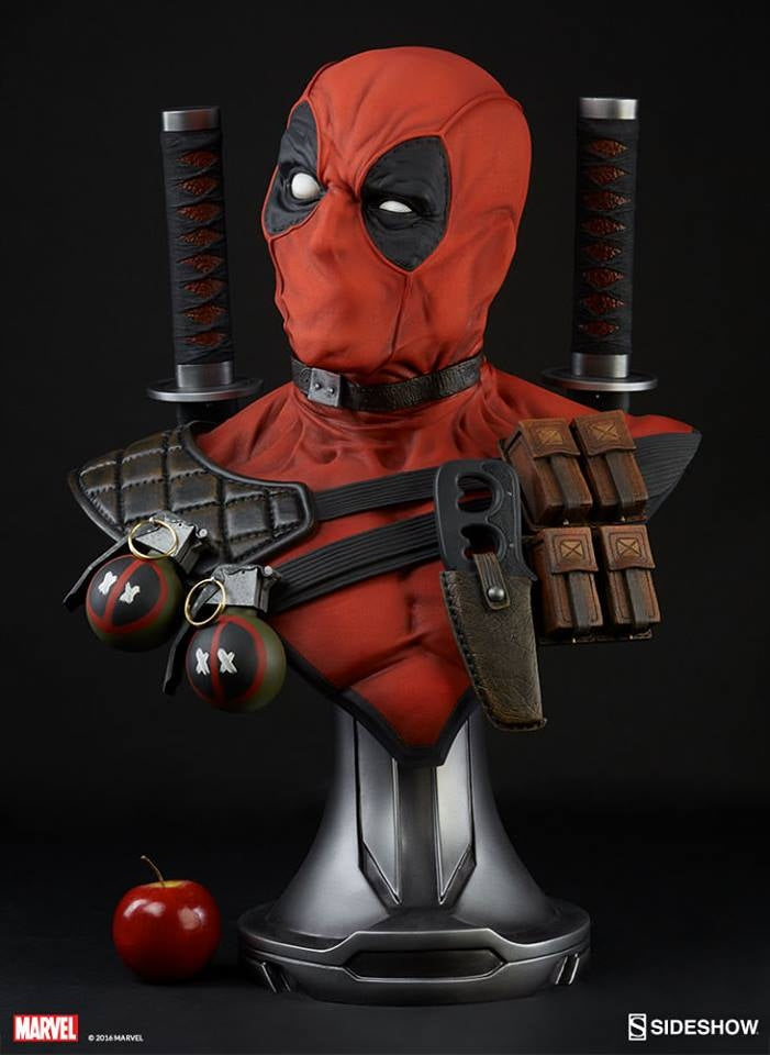 Sideshow Collectibles - Deadpool Life Size Bust