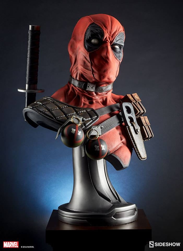 Sideshow Collectibles - Deadpool Life Size Bust