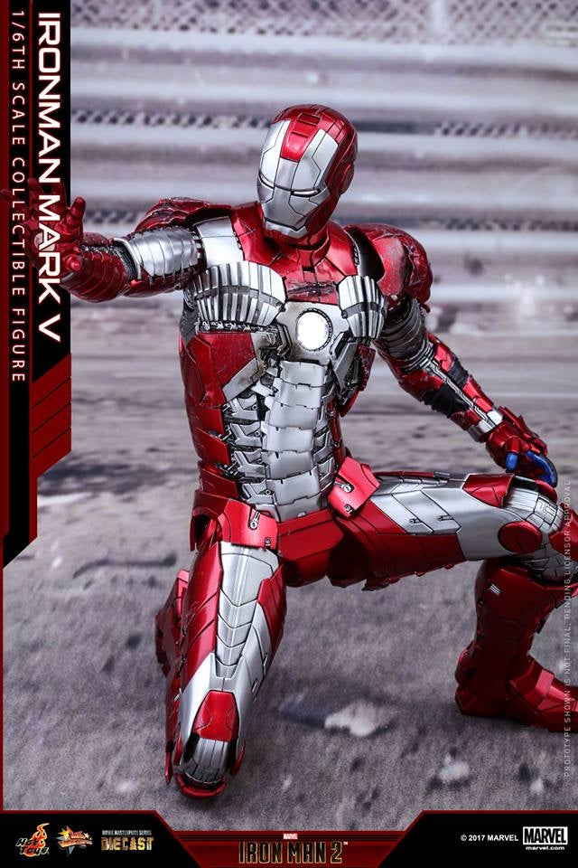 Hot Toys – MMS400D18 - Iron Man 2 - 1/6th scale Mark V Diecast