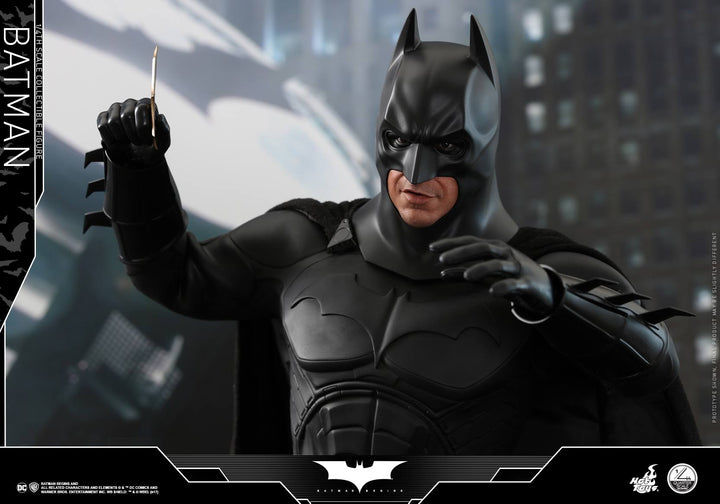 Hot Toys – QS009 – Batman Begins – Batman Collectible Figure