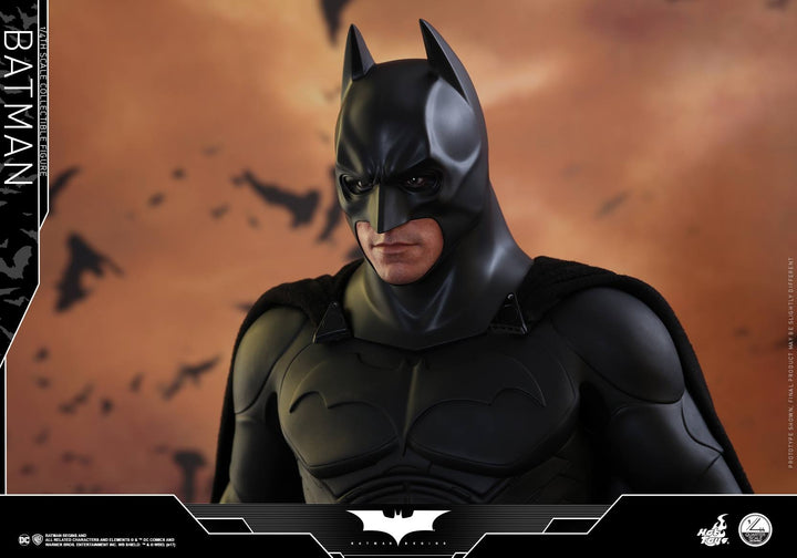 Hot Toys – QS009 – Batman Begins – Batman Collectible Figure