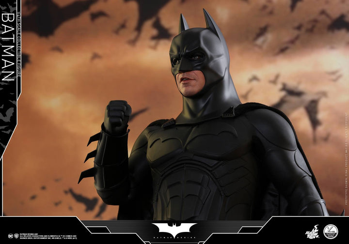 Hot Toys – QS009 – Batman Begins – Batman Collectible Figure