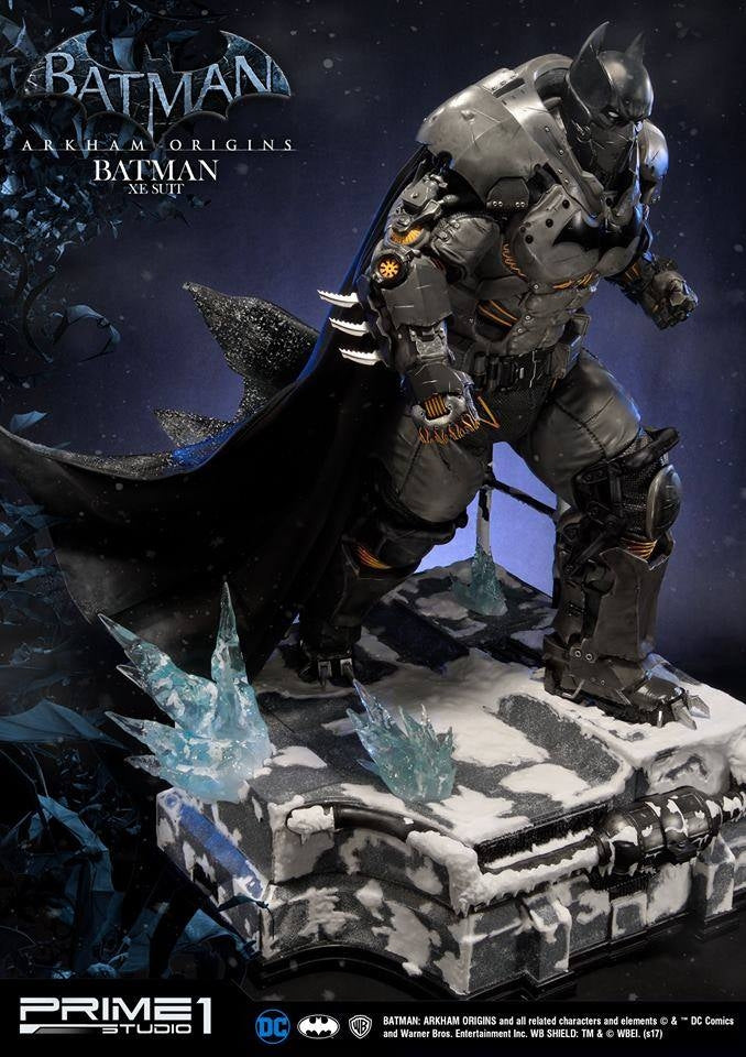 Prime1 Studio - Arkham Origins : Batman Extreme Environment Suit Statue