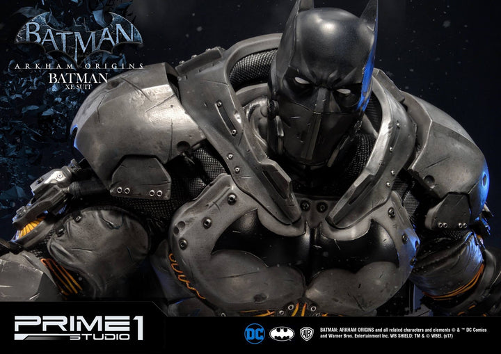 Prime1 Studio - Arkham Origins : Batman Extreme Environment Suit Statue