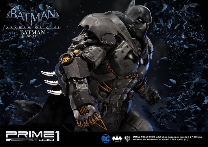 Prime1 Studio - Arkham Origins : Batman Extreme Environment Suit Statue