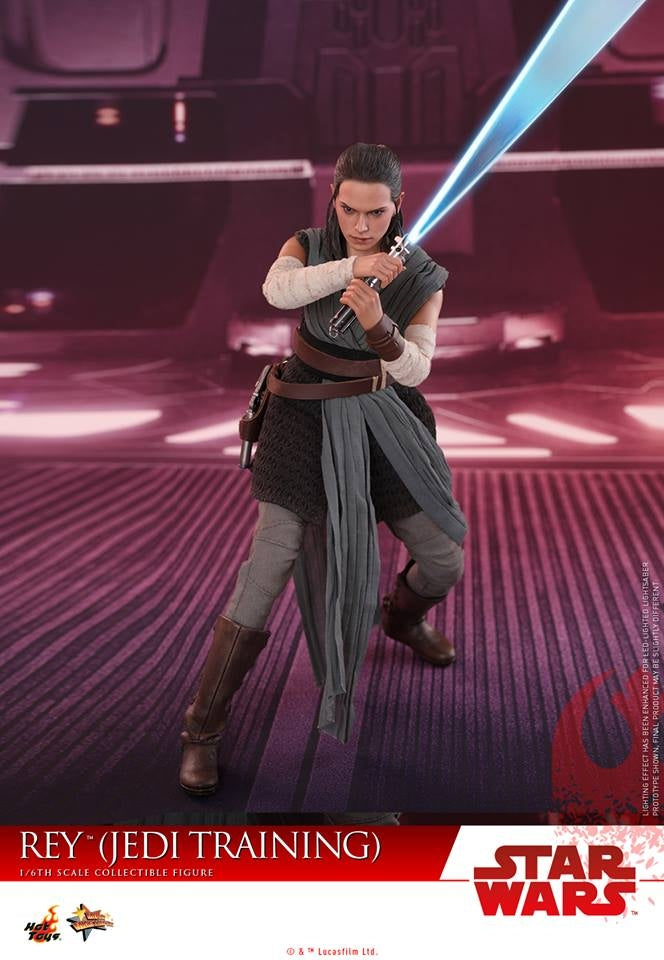 [Pre-Order] Hot Toys - MMS438 - Star Wars: The Last Jedi - Kylo Ren Collectible Figure
