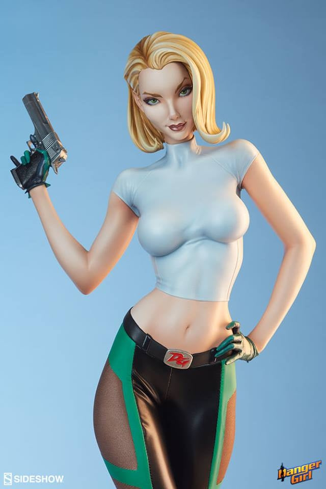 [Pre-Order] Sideshow Collectibles -Danger Girl : Abbey Chase Premium Format Statue