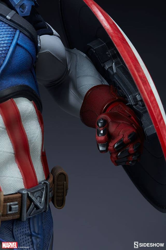 [Pre-Order] Sideshow Collectibles - Captain America Premium Format Statue