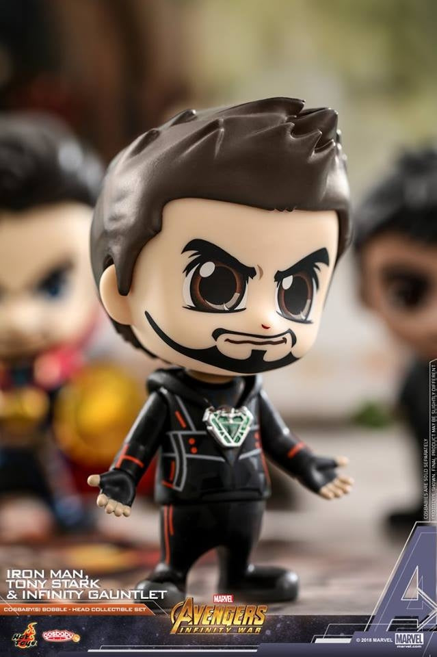 [Pre-Order] Hot Toys - COSB464 - Avengers: Infinity War - Cosbaby (S) Bobble-Head - Tony Stark, Iron Man, Infinity Gauntlet