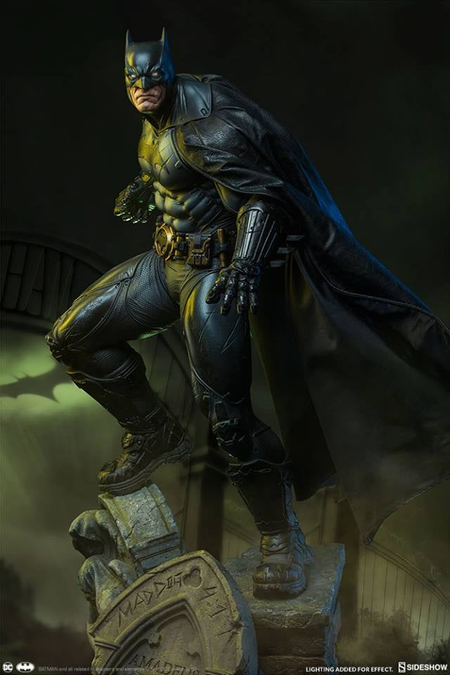 [Pre-Order] Sideshow Collectibles - BATMAN PREMIUM FORMAT STATUE