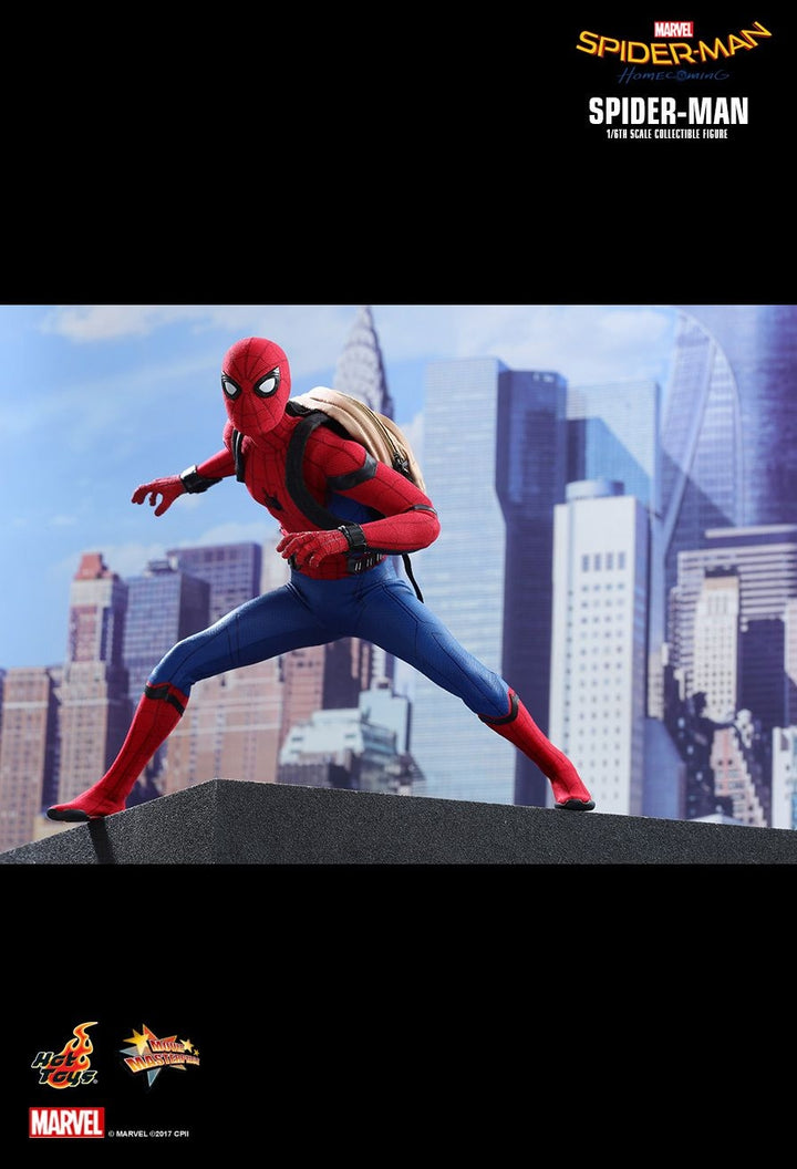 Hot Toys - MMS425 - Spider-Man: Homecoming - 1/6th scale Spider-Man Collectible Figure