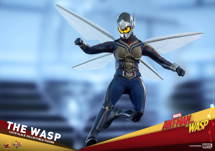 [Pre-Order] Hot Toys - MMS497 - Ant-Man and the Wasp - 1/6th scale Ant-Man Collectible Figure