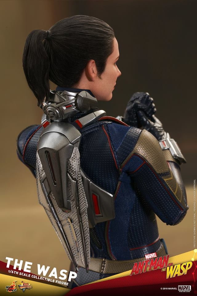 [Pre-Order] Hot Toys - MMS497 - Ant-Man and the Wasp - 1/6th scale Ant-Man Collectible Figure