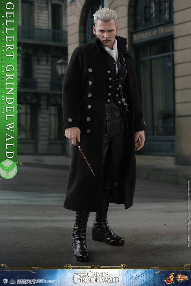 [Pre Order] Hot Toys - MMS512 - Fantastic Beasts: The Crimes of Grindelwald - 1/6th scale Newt Scamander Collectible Figure