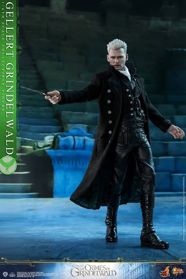 [Pre Order] Hot Toys - MMS512 - Fantastic Beasts: The Crimes of Grindelwald - 1/6th scale Newt Scamander Collectible Figure