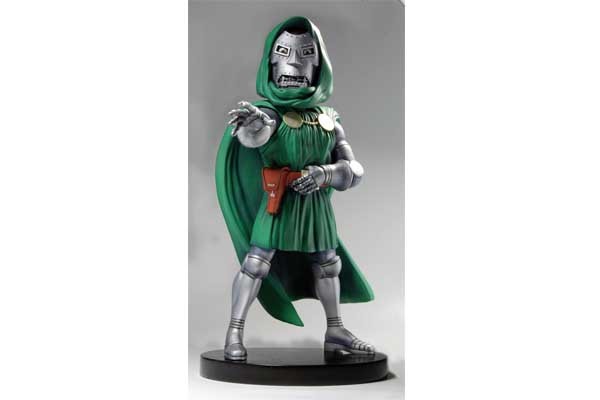 Neca - Dr Doom-Head Knocker Studio Series