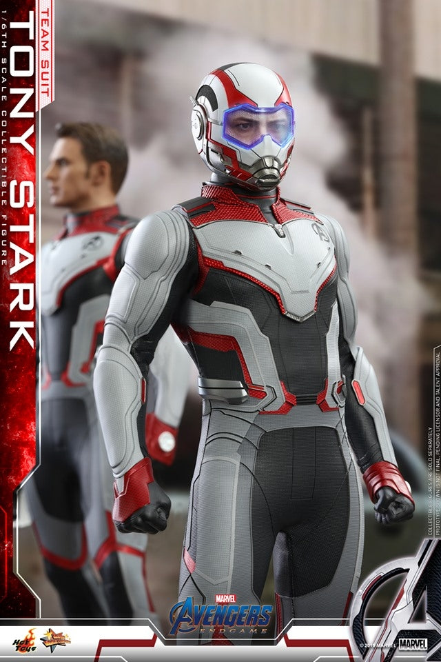 Hot Toys – MMS537 - Avengers: Endgame - 1/6th scale Tony Stark (Team Suit) Collectible Figure