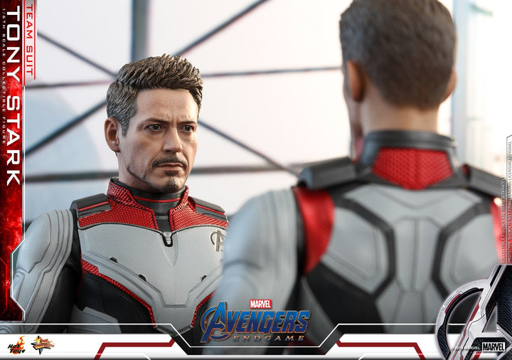 Hot Toys – MMS537 - Avengers: Endgame - 1/6th scale Tony Stark (Team Suit) Collectible Figure