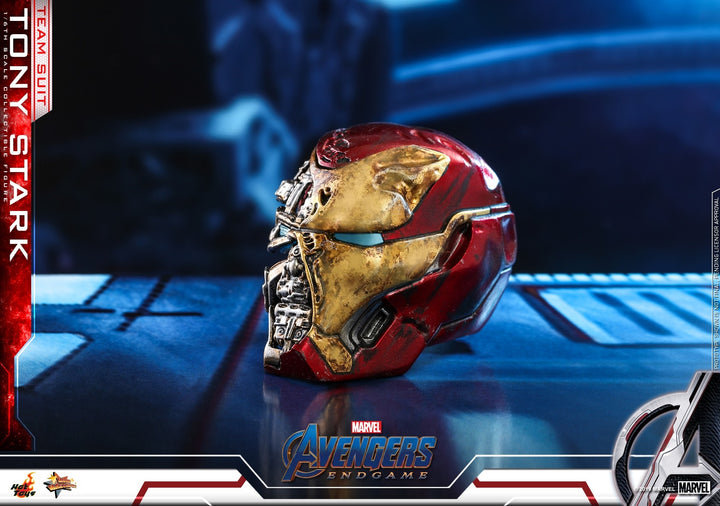 Hot Toys – MMS537 - Avengers: Endgame - 1/6th scale Tony Stark (Team Suit) Collectible Figure