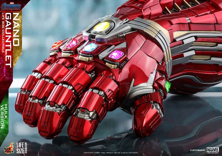 Hot Toys - LMS008 - Avengers: Endgame - Nano Gauntlet Life-Size Collectible (Hulk Version)