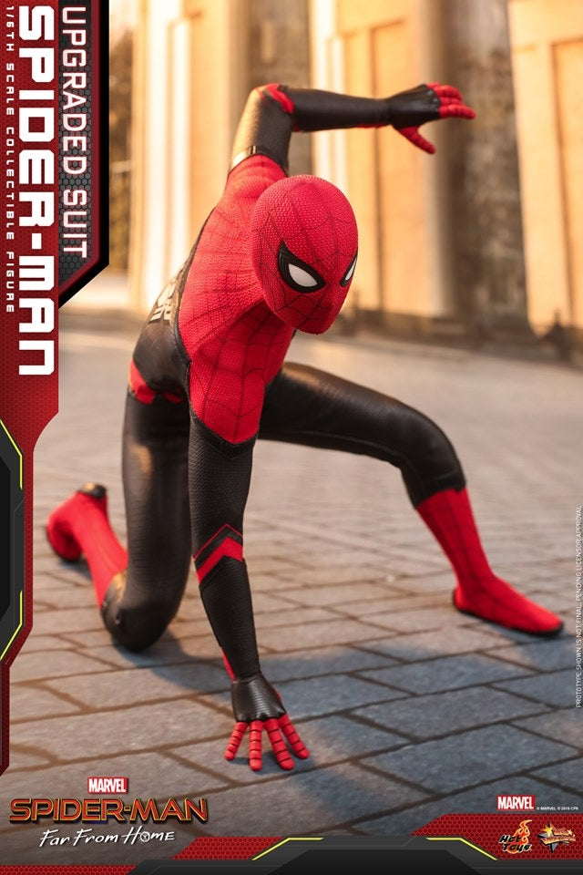 [Pre-Order] Hot Toys - MMS541 - Spider-Man Far From Home - 1/6th scale Spider-Man (Stealth Suit) Figure (Deluxe Version)