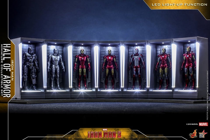 [Pre-Order] Hot Toys - LMS011 - Spider-Man: Far From Home - Spider-Drone Life-Size Collectible Set