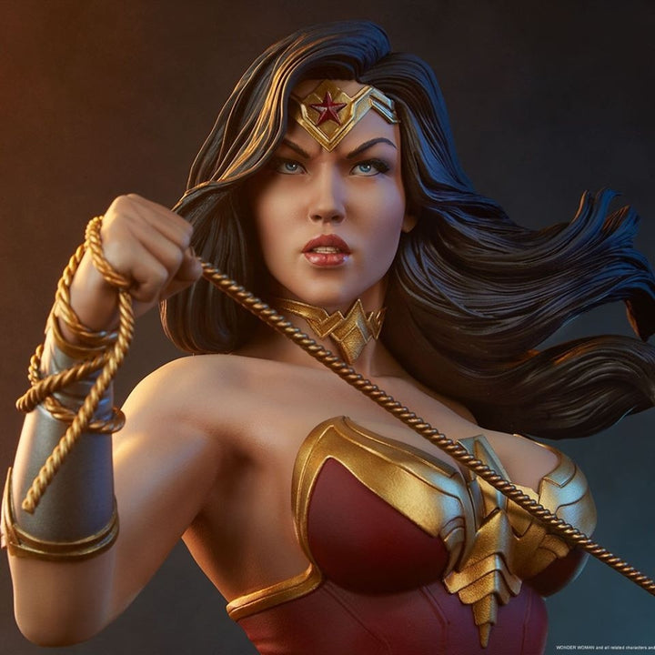 [Pre-Order] SIDESHOW COLLECTIBLES - WONDER WOMAN BUST