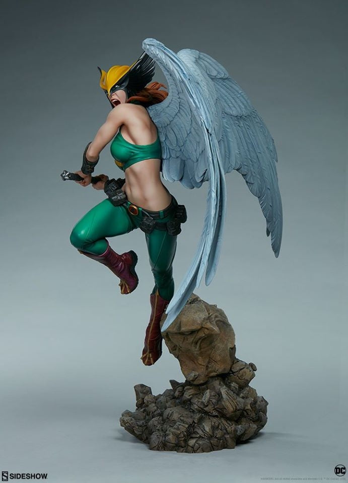 [Pre-Order] SIDESHOW COLLECTIBLES - HAWKGIRL PREMIUM FORMAT STATUE