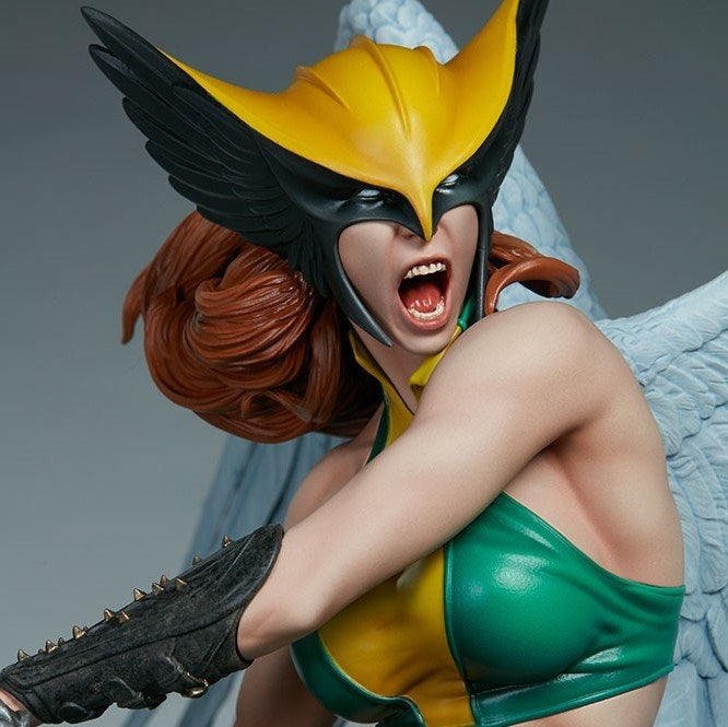 [Pre-Order] SIDESHOW COLLECTIBLES - HAWKGIRL PREMIUM FORMAT STATUE