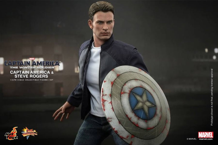 Hot Toys - Captain America & Steve Rogers Set