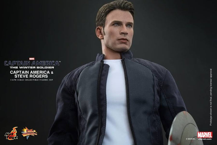 Hot Toys - Captain America & Steve Rogers Set